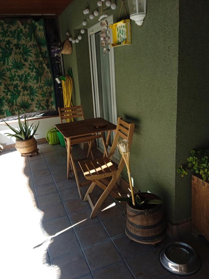 Habitacion Con Patio En Piso Compartido 카펠라데스 외부 사진