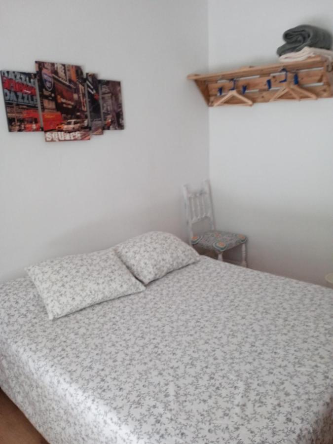 Habitacion Con Patio En Piso Compartido 카펠라데스 외부 사진